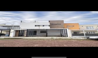 Foto de inmueble en Jdn. de los Encinos, Jardines del Vergel, 45180 Zapopan, Jal., Col. Jardines Del Vergel C.P. 45180, Zapopan