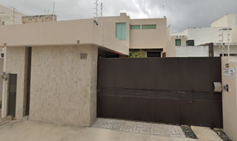 Foto de inmueble en Calle 26 229 #229, Col. Cumbres de Altabrisa C.P. 97130, Mérida