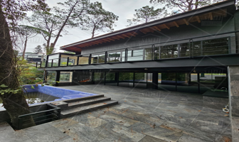 Foto de inmueble en Fontana Alta 40 #40, Col. Avándaro C.P. 51200, Valle de Bravo