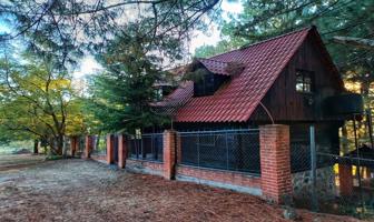 Foto de inmueble en 61608 Fraccionamiento Bosques de Pátzcuaro, Mich., Col. Pátzcuaro C.P. 61600, Pátzcuaro