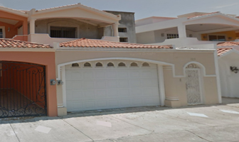 Foto de inmueble en Calle Tabachin 323 #323, Col. Jardines de la Alameda C.P. 82123, Mazatlán