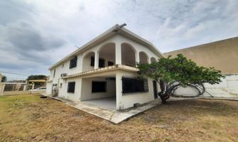 Foto de inmueble en Casa en Venta en el Centro de Montemorelos, Col. Montemorelos Centro C.P. 67500, Montemorelos