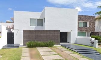 Foto de inmueble en Lago de Chapala 132, Cumbres del Lago, 76230 Juriquilla, Qro. #132, Col. Juriquilla Privada C.P. 76230, Querétaro