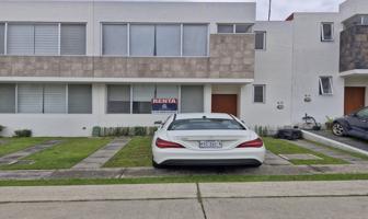 Foto de inmueble en Avenida bronce  #31, Col. Parque Arrayanes C.P. 45066, Zapopan