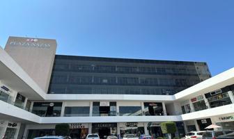 Foto de inmueble en Plaza Nazas, Av Fray Luis de León 7092, Colinas del Cimatario, 76090 Santiago de Querétaro, Qro. #7092, Col. Colinas del Cimatario C.P. 76090, Querétaro