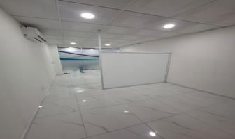 Foto de inmueble en Circuito Centro Comercial #14, Col. Ciudad Satélite C.P. 53100, Naucalpan de Juárez