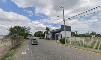 Foto de inmueble en Prol. Colón 175, 45602 Santa Anita, Jal. #175, Col. Áurea Residencial C.P. 45602, San Pedro Tlaquepaque