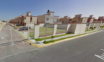 Foto de inmueble en Av. José de San Martin, Col. Las Américas C.P. 55076, Ecatepec de Morelos