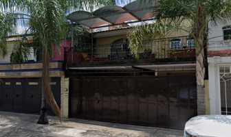 Foto de inmueble en C. Josefa Ortiz de Domínguez, Lagos de Oriente, Guadalajara, Jal., Col. Palacio de Gobierno Del Estado de Jalisco C.P. 44009, Guadalajara