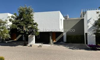 Foto de inmueble en Santa Fé, 76230 Juriquilla, Qro., Col. Juriquilla Santa Fe C.P. 76230, Querétaro