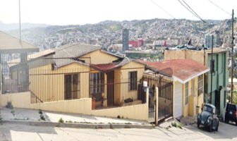 Foto de inmueble en GUADALUPE  ESQUINA JUAREZ #s/n, Col. Empleado Postal C.P. 22416, Tijuana
