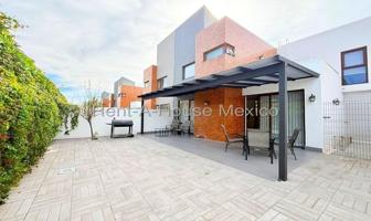 Foto de inmueble en Anillo Vial Fray Junípero Serra, 76237 Santiago de Querétaro, Qro., Col. Altozano el Nuevo Querétaro C.P. 76237, Querétaro