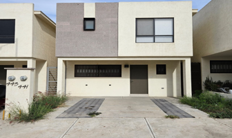 Foto de inmueble en Prolongacion Ruiz Cortinez 100, Dominio Cumbres, 66036 García, N.L., Col. Murano C.P. 66036, García