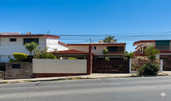 Foto de inmueble en Avenida Nicolás Bravo, Col. Guadalupe C.P. 80220, Culiacán