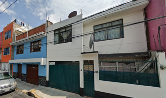 Foto de inmueble en Porto Alegre 28B, El Retoño, Iztapalapa, 09440 Ciudad de México, CDMX #28B, Col. El Retoño C.P. 09440, Iztapalapa