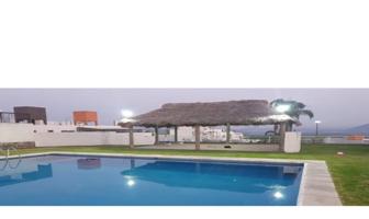 Foto de inmueble en Cumbres del Campestre, Atlacholoaya, Mor., Col. Atlacholoaya C.P. 62790, Xochitepec