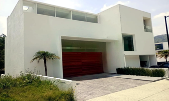 Foto de inmueble en Blvd. Valle Escondido 22, La Cruz, 52985 Cdad. López Mateos, Méx. #22, Col. Calacoaya Residencial C.P. 52996, Atizapán de Zaragoza
