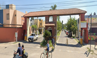 Foto de inmueble en Hacienda de Santa Elena  #41 HDA LAS CAJASInt. 30 LT UP 30 MZ 105, Col. Hacienda Del Real C.P. 45428, Tonalá