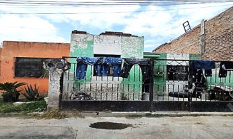 Foto de inmueble en Calle Cto El Porvenir 30, San Martin de Las Flores, 45629 San Pedro Tlaquepaque, Jal. #30 COND EL PORVENIRInt. INT 9 LT 75 MZ 3 , Col. San Martín de las Flores de Abajo C.P. 45629, San Pedro Tlaquepaque