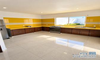 Foto de inmueble en Corinto Residencial, P.º Burgos Sur S/N, Burgos Bugambilias, 62584 Temixco, Mor. #S/N, Col. Burgos Bugambilias C.P. 62584, Temixco
