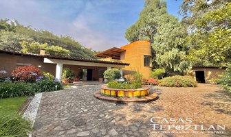 Foto de inmueble en Valle de Atongo, 62520 Tepoztlán, Mor., Col. Santo Domingo C.P. 62520, Tepoztlán