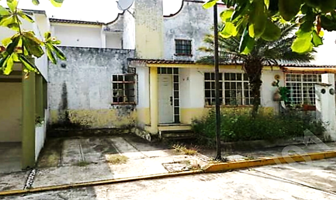 Foto de inmueble en AVENIDA  DEL CEDRO  #52Int. LT 20 MZ 3, Col. Rincón de Linda Vista C.P. 94475, Fortín