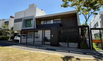 Foto de inmueble en Cto. del Bosque 302, Bosques Vallarta, 45019 Zapopan, Jal. #302, Col. Bosques Vallarta C.P. 45222, Zapopan