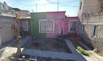 Foto de inmueble en Mar de Japón, Valle del Country, 63175 Tepic, Nay., Col. Valle del Country C.P. 63175, Tepic
