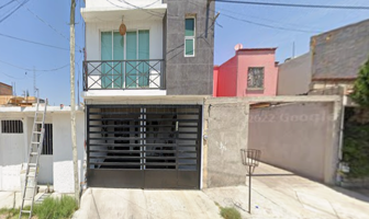 Foto de inmueble en Santiago Michac 112, Villas de Santiago, 76148 Santiago de Querétaro, Qro. #112, Col. Lomas de San Pedrito (Sección Portales) C.P. 76148, Querétaro