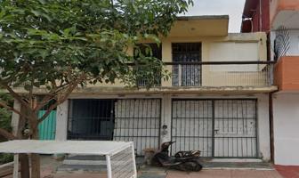 Foto de inmueble en ANTONIA NAVA  #36, Col. Zihuatanejo Centro C.P. 40890, Zihuatanejo de Azueta
