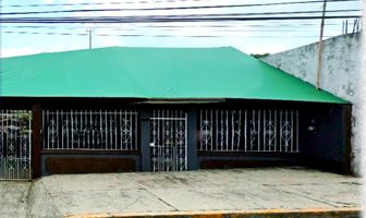 Foto de inmueble en Calle 8 Sur 1012 #1012, Col. Huatusco de Chicuellar Centro C.P. 94100, Huatusco
