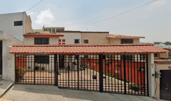 Foto de inmueble en Avenida del Pavo Real , Col. Las Alamedas C.P. 52970, Atizapán de Zaragoza