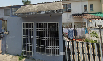 Foto de inmueble en Calle Caracol 318 #318, Col. Los Pinos C.P. 91870, Veracruz
