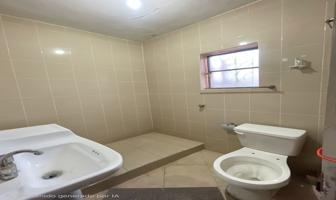Foto de inmueble en Cto. Mar de Escocia, Valle del Country, 63175 Tepic, Nay. #s/n, Col. Valle del Country C.P. 63175, Tepic