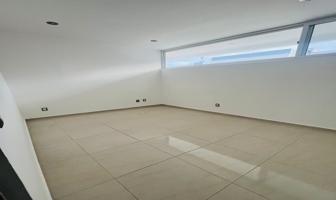 Foto de inmueble en Av. Paseo de las Pitahayas, Zibatá, Qro., Col. Zibatá C.P. 76269, El Marqués