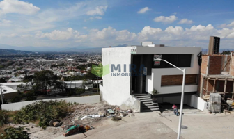 Foto de inmueble en tres marias, Col. Tres Marías C.P. 58254, Morelia