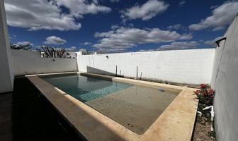 Foto de inmueble en calle 99, Col. Cholul C.P. 97305, Mérida