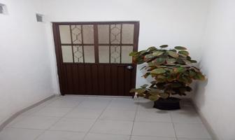 Foto de inmueble en C. del Fuego, Jardines del Moral, 37160 León de los Aldama, Gto. #s/n, Col. Jardines del Moral C.P. 37160, León