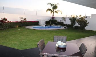Foto de inmueble en Intersección Blvd, Misión de San Francisco s/n, Fracc. Lomas de Juriquilla, 76220 Santa Rosa Jáuregu #s/n, Col. Lomas de Juriquilla C.P. 76226, Querétaro