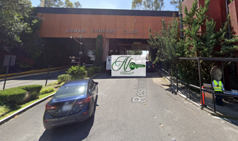 Foto de inmueble en Av. Club de Golf Lomas 209, Lomas Country Club, 52779 Naucalpan de Juárez, Méx. #209, Col. Montón Cuarteles C.P. 52779, Huixquilucan