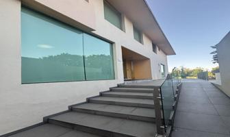 Foto de inmueble en P.º de Las Primaveras, Lomas de Vista Hermosa, 05100 Ciudad de México, CDMX, Col. Lomas de Vista Hermosa C.P. 05100, Cuajimalpa de Morelos