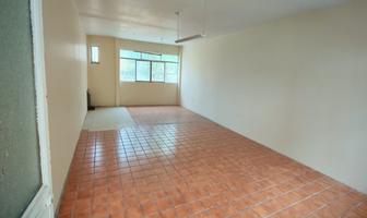 Foto de inmueble en .Av Agostaderito #1, Col. Nueva España C.P. 20205, Aguascalientes