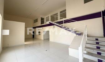 Foto de inmueble en Blvd. Cuauhtemoc, Col. Aeropuerto C.P. 22404, Tijuana