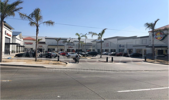 Foto de inmueble en Boulevard Cuauhtemoc, Col. Aeropuerto C.P. 22404, Tijuana