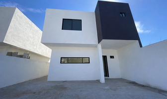 Foto de inmueble en Av. Los Reyes, Col. Lomas de La Presa C.P. 22125, Tijuana