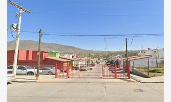 Foto de inmueble en Baja California #247, Col. Lomas de la Presa C.P. 22813, Ensenada