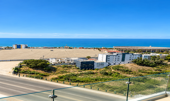 Foto de inmueble en P.º Playas de Tijuana, Col. Mesa de Otay C.P. 22430, Tijuana