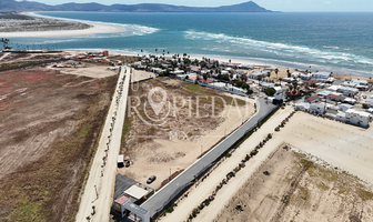 Foto de inmueble en José María Morelos Y Pavón, Col. Playas de Chapultepec C.P. 22785, Ensenada