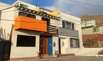 Foto de inmueble en pasaje, Col. Playas de Tijuana Sección el Dorado C.P. 22505, Tijuana