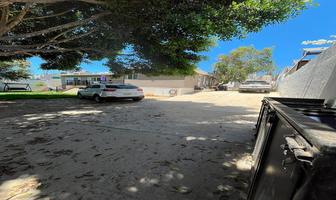 Foto de inmueble en Clark  flores, Col. Real de San Marino C.P. 22860, Ensenada